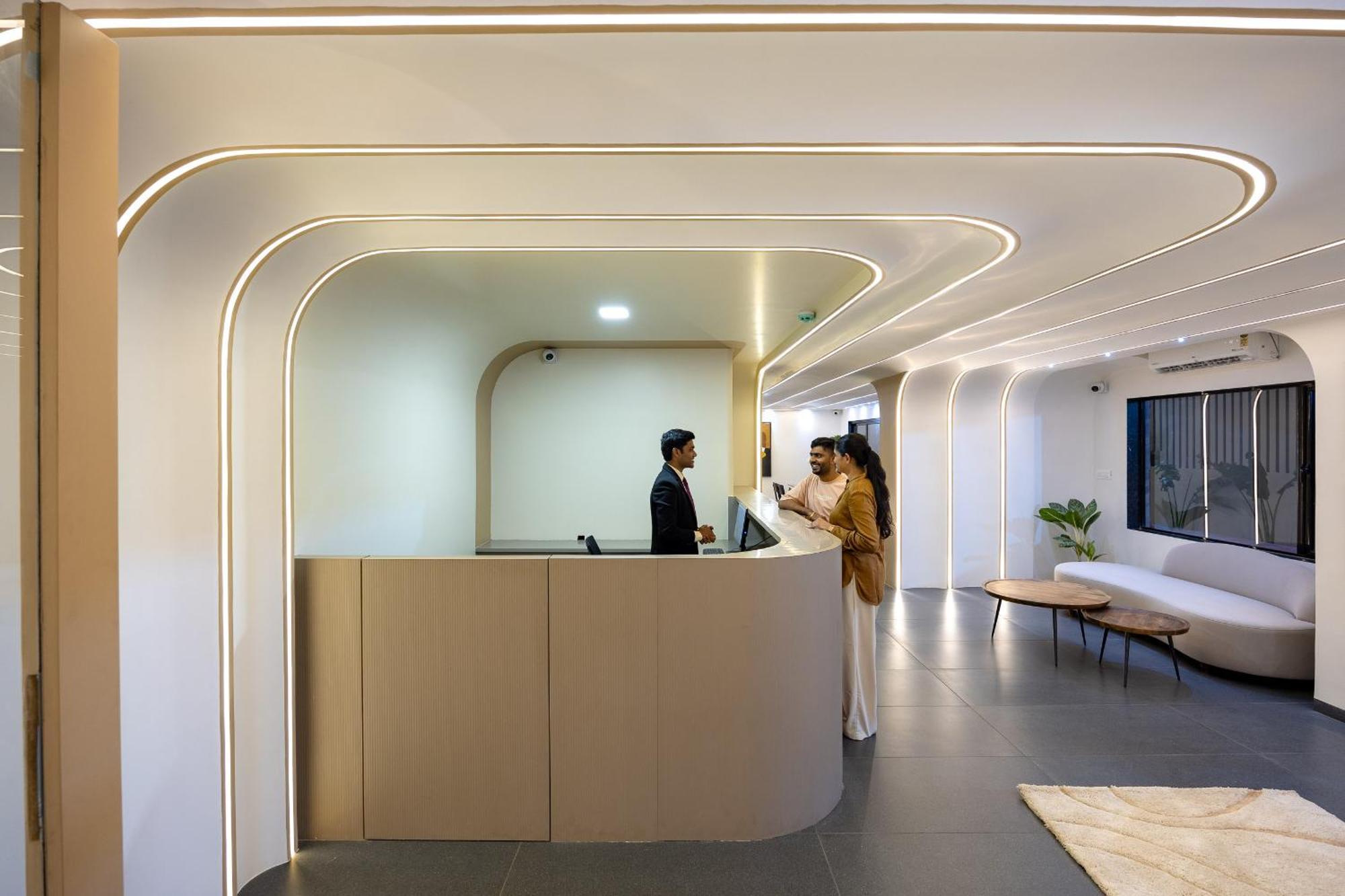 Saavi Suites دامان المظهر الخارجي الصورة